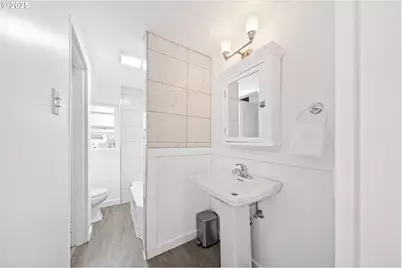 6815 N Smith St, Portland, OR 97203 - Photo 17