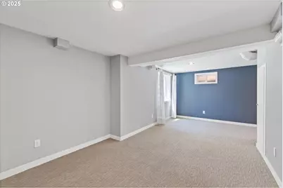 6815 N Smith St, Portland, OR 97203 - Photo 25