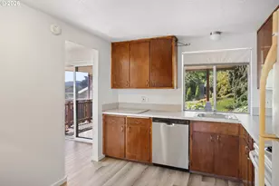 1732 W 23rd Ave, Eugene, OR 97405 - Photo 13