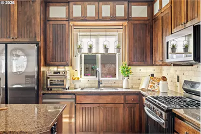 2294 SW 184th Ter, Beaverton, OR 97003 - Photo 7