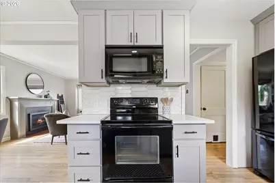 4040 NE Cesar E Chavez Blvd, Portland, OR 97212 - Photo 19