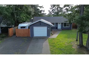 2040 20th St, Florence, OR 97439 - Photo 1