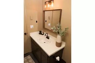 2040 20th St, Florence, OR 97439 - Photo 17