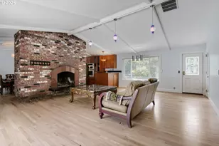 6155 SW Seymour St, Portland, OR 97221 - Photo 11