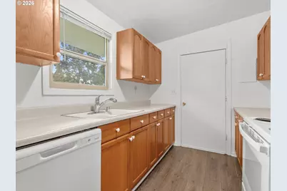 2216 E 18th St, Vancouver, WA 98661 - Photo 21