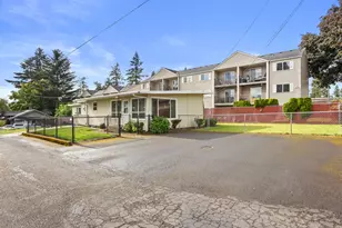 2216 E 18th St, Vancouver, WA 98661 - Photo 3