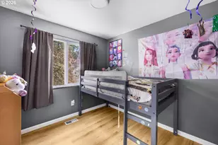 1585 NE 18th St, Gresham, OR 97030 - Photo 15