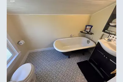 2689 Grand Ave, Astoria, OR 97103 - Photo 29