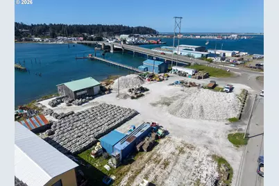 63234 Troller Rd, Coos Bay, OR 97420 - Photo 7