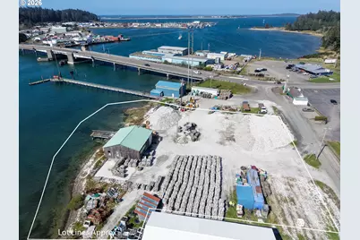 63234 Troller Rd, Coos Bay, OR 97420 - Photo 3