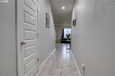 63 Shore Dr, Saint Helens, OR 97051 - Photo 5
