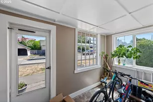 163 N Dean St, Coquille, OR 97423 - Photo 17