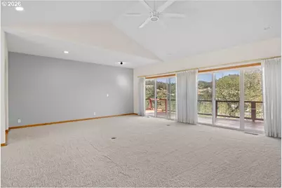 191 NW Rachel Lynn Way, Roseburg, OR 97471 - Photo 25