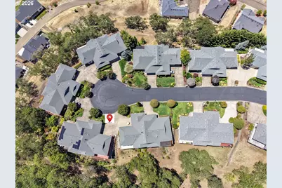 191 NW Rachel Lynn Way, Roseburg, OR 97471 - Photo 3