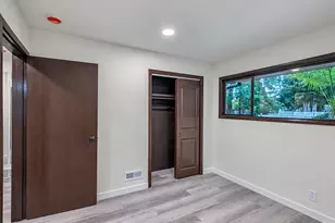 11425 SW Greenburg Rd, Tigard, OR 97223 - Photo 17