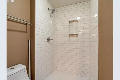 8603 SW Talawa Dr, Tualatin, OR 97062 - Photo 17