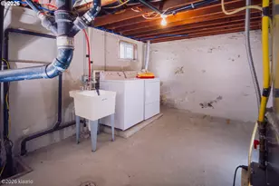 1253 N Baldwin St, Portland, OR 97217 - Photo 23