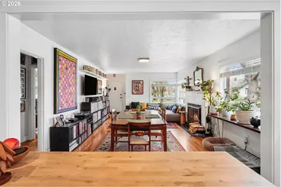 410 23rd St SE, Salem, OR 97301 - Photo 11