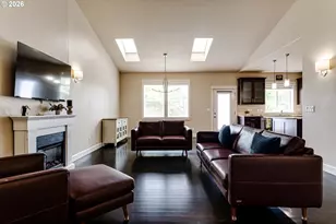 4452 Wendover St, Eugene, OR 97404 - Photo 3