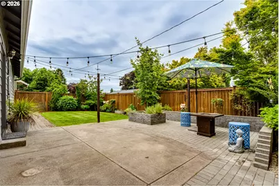 4452 Wendover St, Eugene, OR 97404 - Photo 21