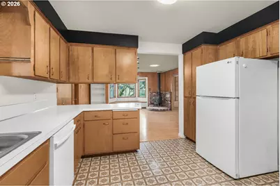 375 Fir Knoll Ln, Salem, OR 97317 - Photo 9