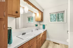 375 Fir Knoll Ln, Salem, OR 97317 - Photo 19