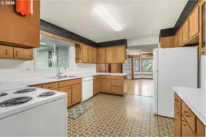 375 Fir Knoll Ln, Salem, OR 97317 - Photo 7