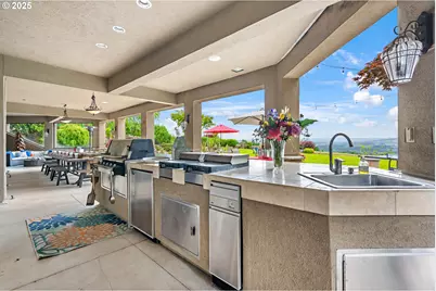 34160 SW Peaks View Dr, Hillsboro, OR 97123 - Photo 31