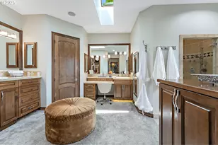 34160 SW Peaks View Dr, Hillsboro, OR 97123 - Photo 17