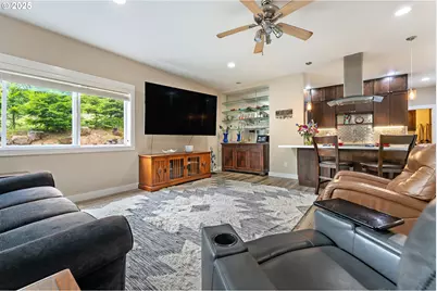 34160 SW Peaks View Dr, Hillsboro, OR 97123 - Photo 39