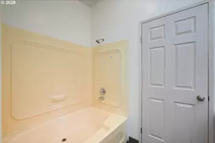 845 Sea St, Sutherlin, OR 97479 - Photo 15