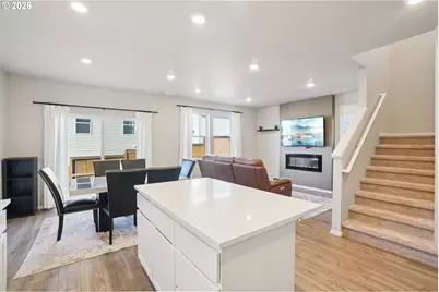 3737 SW Redfern Ave, Gresham, OR 97080 - Photo 11