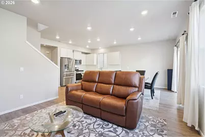 3737 SW Redfern Ave, Gresham, OR 97080 - Photo 3