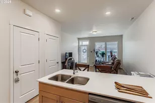 3659 SW 209th Ave, Hillsboro, OR 97123 - Photo 9