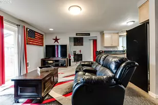 24970 Hunter Ave, Veneta, OR 97487 - Photo 11