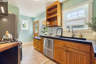 4567 NE 83rd Ave, Portland, OR 97220 - Photo 17