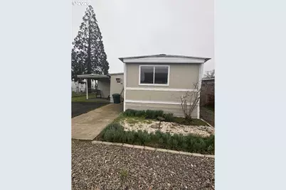 581 NE Alameda Ave #56, Roseburg, OR 97470 - Photo 1