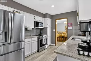 1940 NE 142nd Ave, Portland, OR 97230 - Photo 13