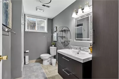 1940 NE 142nd Ave, Portland, OR 97230 - Photo 33
