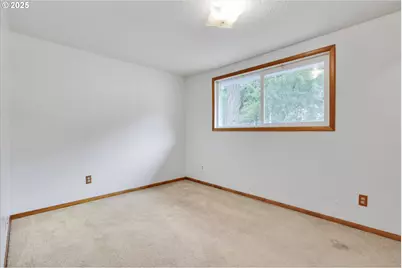 16731 S Harding Rd, Oregon City, OR 97045 - Photo 11