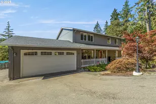 1870 Lakeview Dr, Sutherlin, OR 97479 - Photo 5