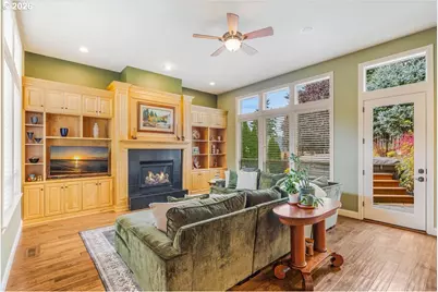 10279 SW Sitka Ct, Tualatin, OR 97062 - Photo 3