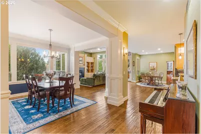 10279 SW Sitka Ct, Tualatin, OR 97062 - Photo 5