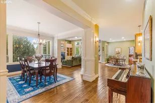 10279 SW Sitka Ct, Tualatin, OR 97062 - Photo 5