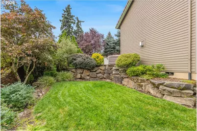 10279 SW Sitka Ct, Tualatin, OR 97062 - Photo 23