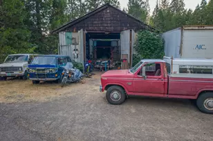 55533 McKenzie River Dr, Blue River, OR 97413 - Photo 23