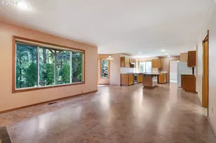 7805 SW Gearhart Dr, Beaverton, OR 97007 - Photo 9