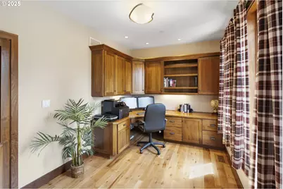 21250 SW Jaquith Rd, Newberg, OR 97132 - Photo 17