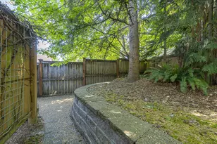 1902 NE Lucy Belle St, McMinnville, OR 97128 - Photo 37