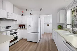 5701 NE St Johns Rd, Vancouver, WA 98661 - Photo 9